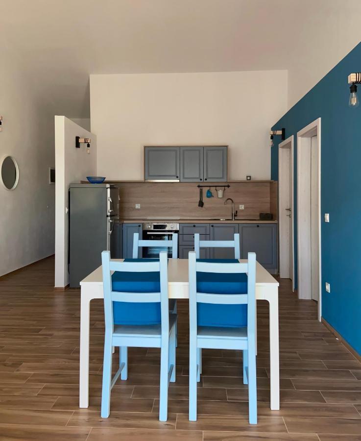 Apartments Pijaza Banjol エクステリア 写真